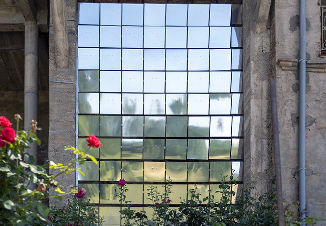 Fragmented Reflections